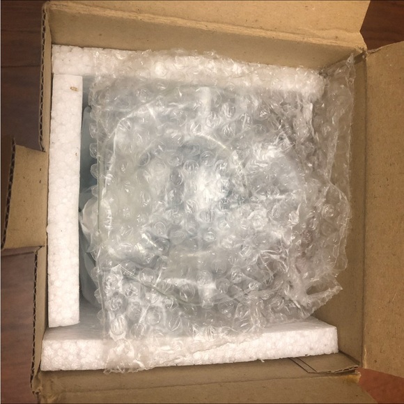 🆕 Blue Crystal Wall Fragrance Oil Lamp - Picture 5 of 6